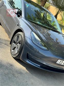 تێسلا مۆدێل 3